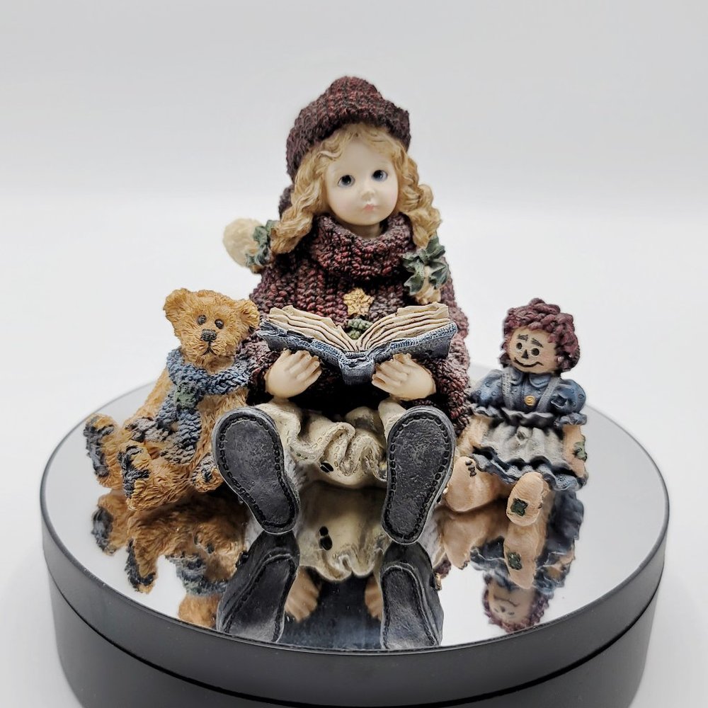 Yesterday's Child 3504 "Megan with Elliot & Annie" Figurine Dollstone Spec Ed 95